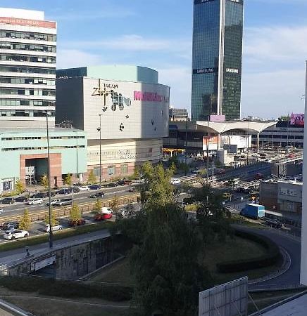 Apartament Zlota 60- ワルシャワ エクステリア 写真