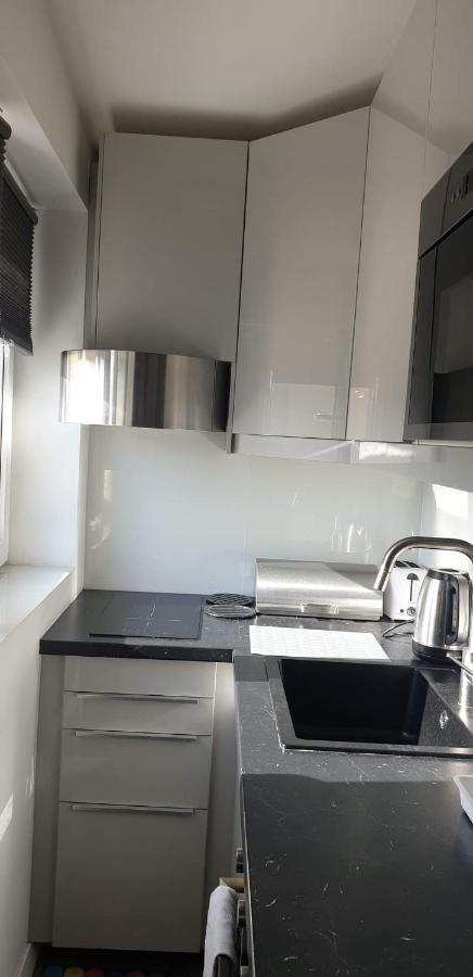 Apartament Zlota 60- ワルシャワ エクステリア 写真